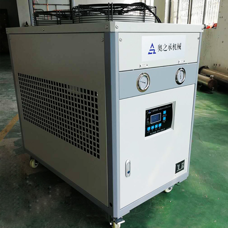 水溶液的結(jié)晶體對(duì)冷水機(jī)的危害，冷水機(jī)安裝電子器件驅(qū)動(dòng)器的功效